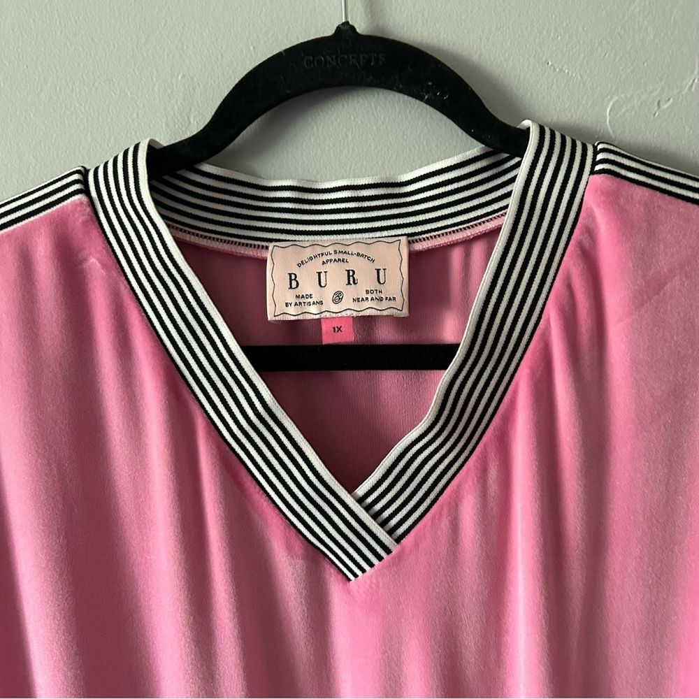 Buru Pink Velvet Long Sleeve Track Midi Dress Size 1x - Picture 6 of 10